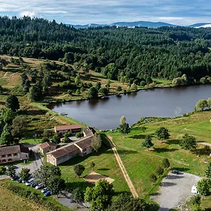 Domaine De La Plagnette 3*, Les Salles Francia